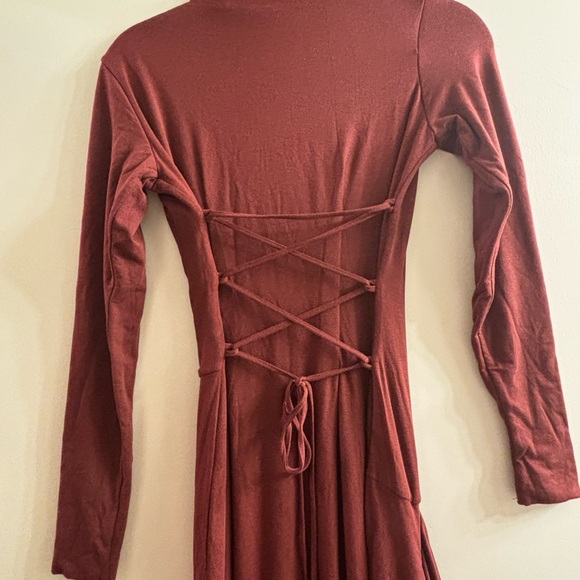 Venus Long Sleeve Dress in Bamboo / Asymmetrical Ruffled Long Sleeve Dress - Picture 6 of 8